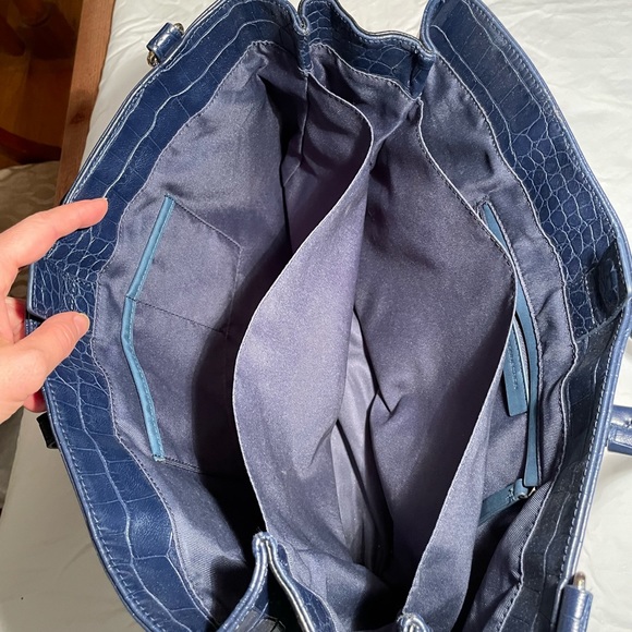 Navy and Black Leather French Connection Tote - Picture 3 of 6